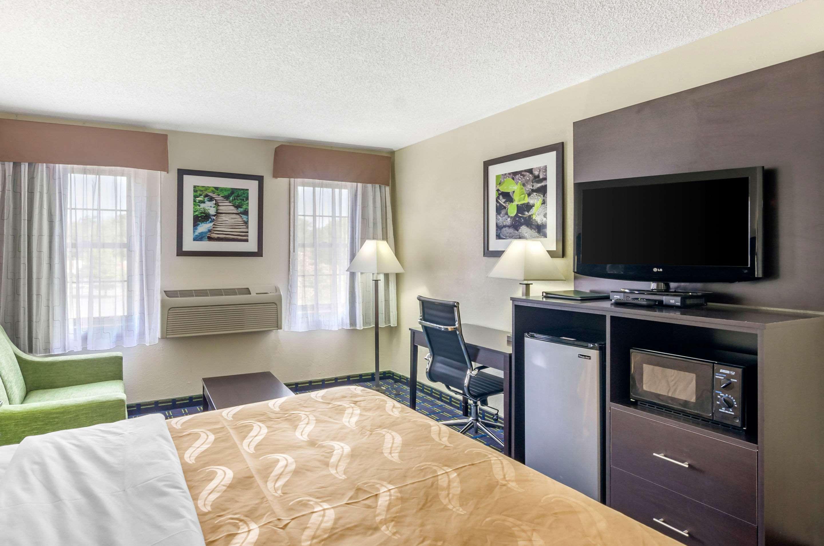 Quality Inn Waynesboro - Skyline Drive Exterior photo