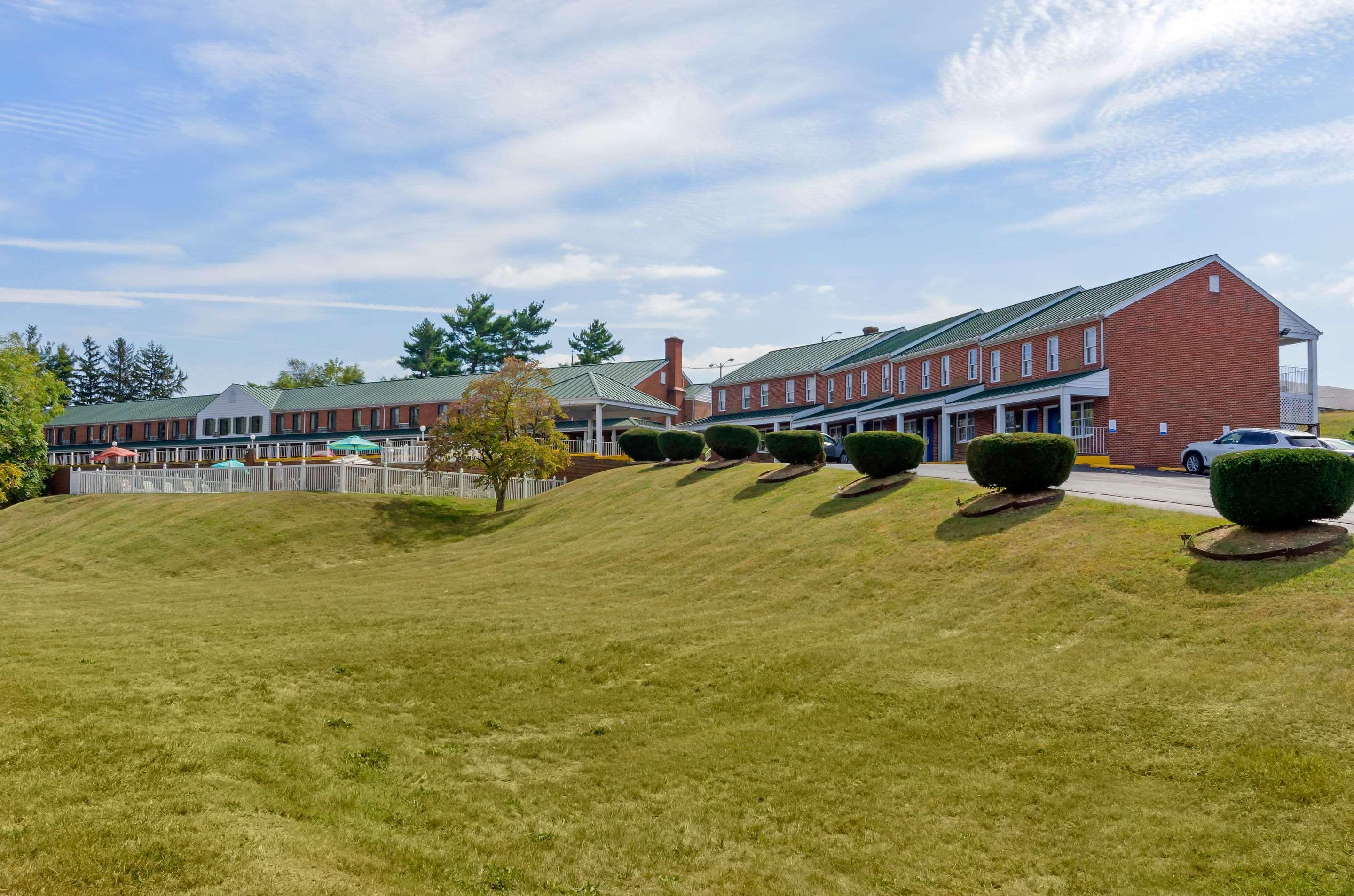 Quality Inn Waynesboro - Skyline Drive Exterior photo