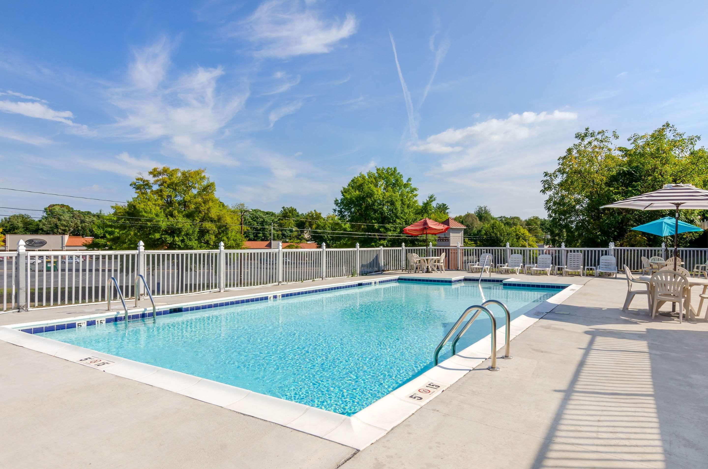 Quality Inn Waynesboro - Skyline Drive Exterior photo