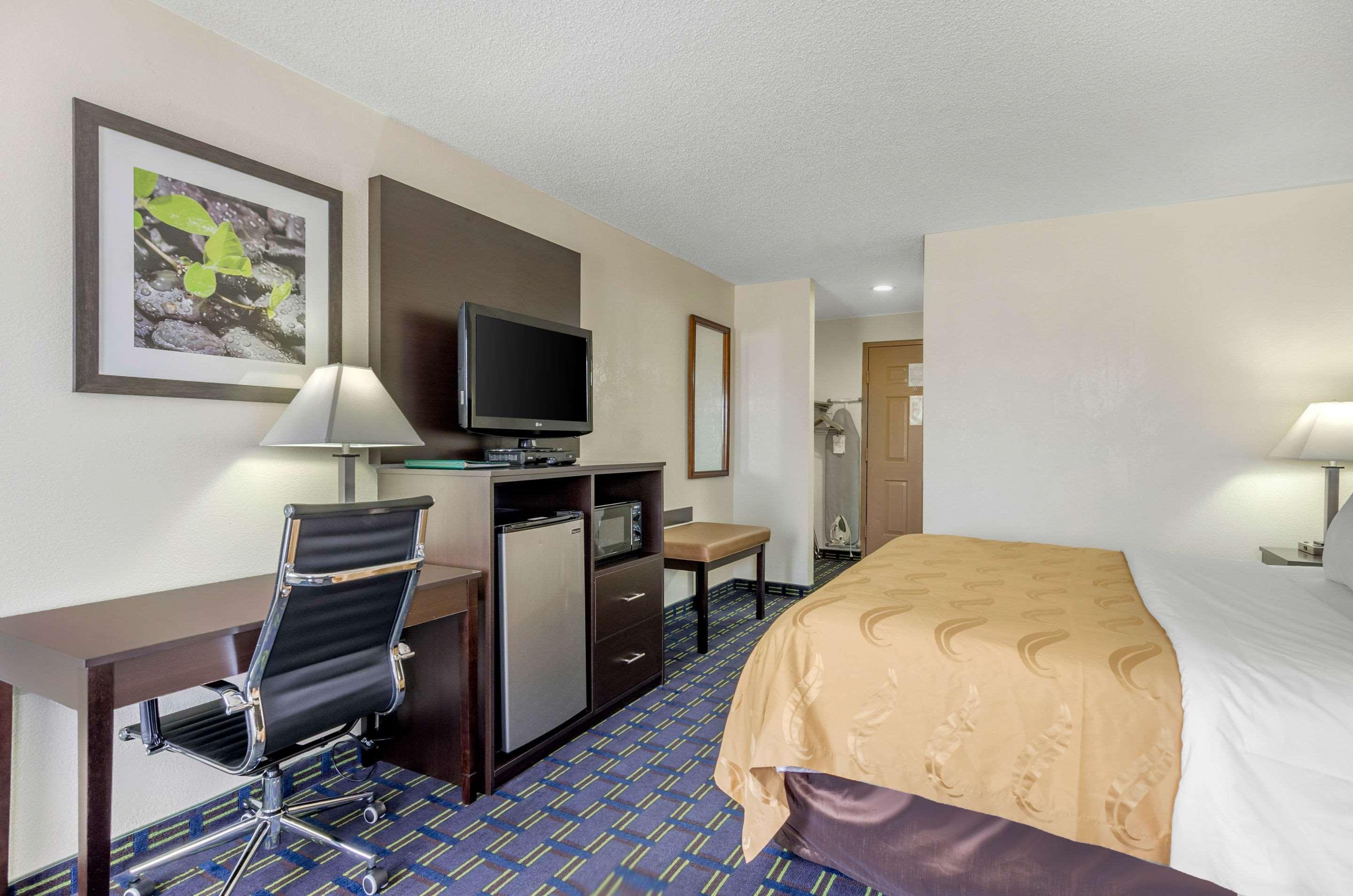 Quality Inn Waynesboro - Skyline Drive Exterior photo