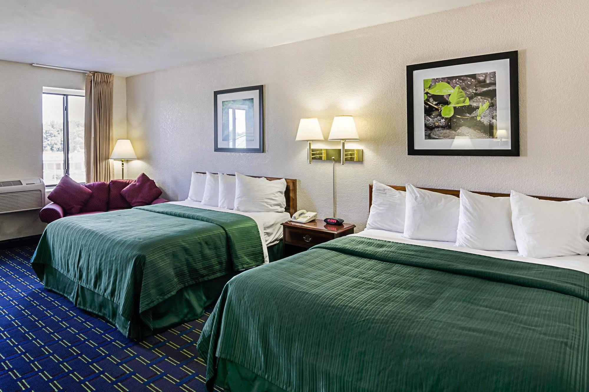 Quality Inn Waynesboro - Skyline Drive Exterior photo