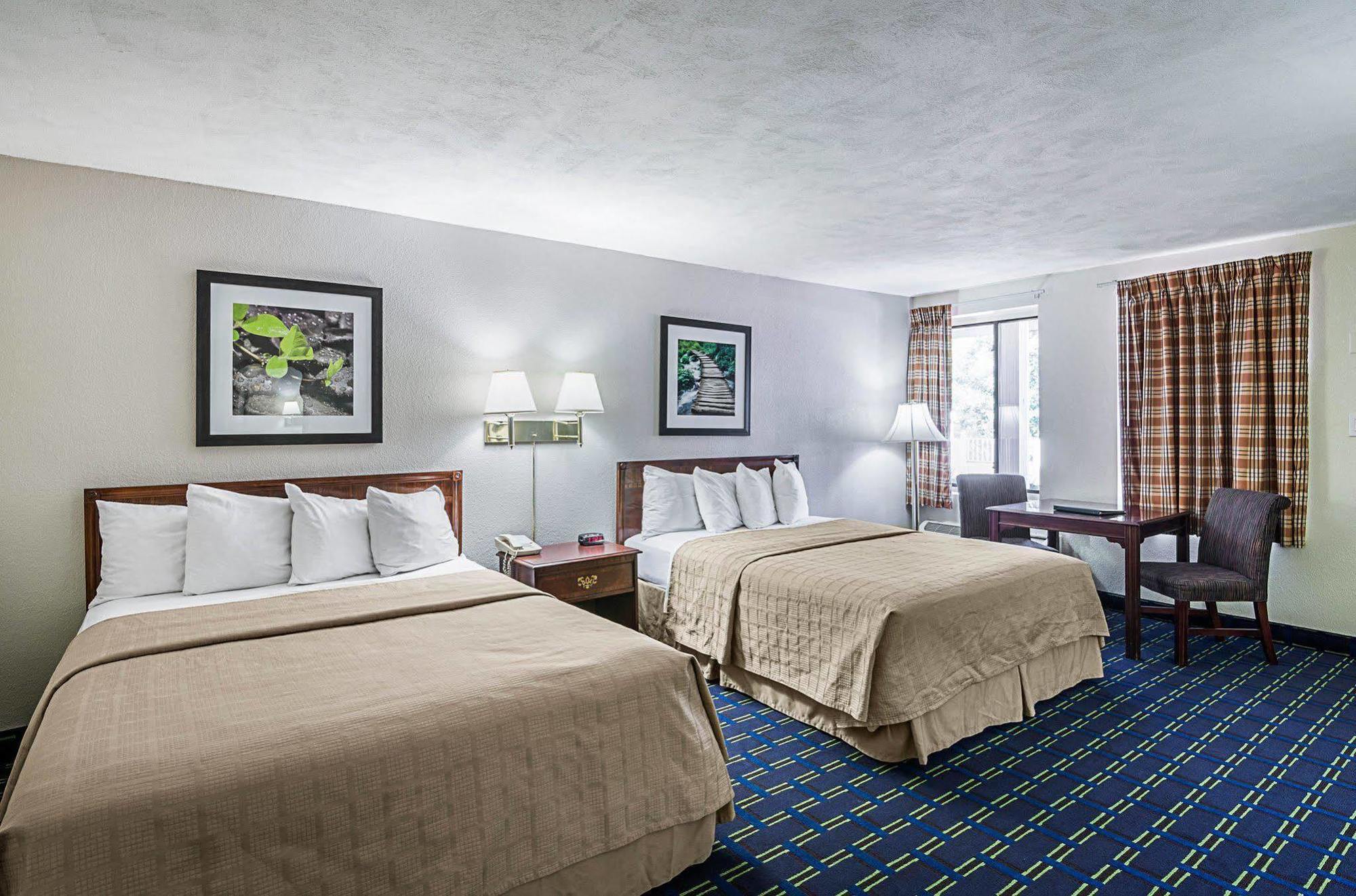 Quality Inn Waynesboro - Skyline Drive Exterior photo