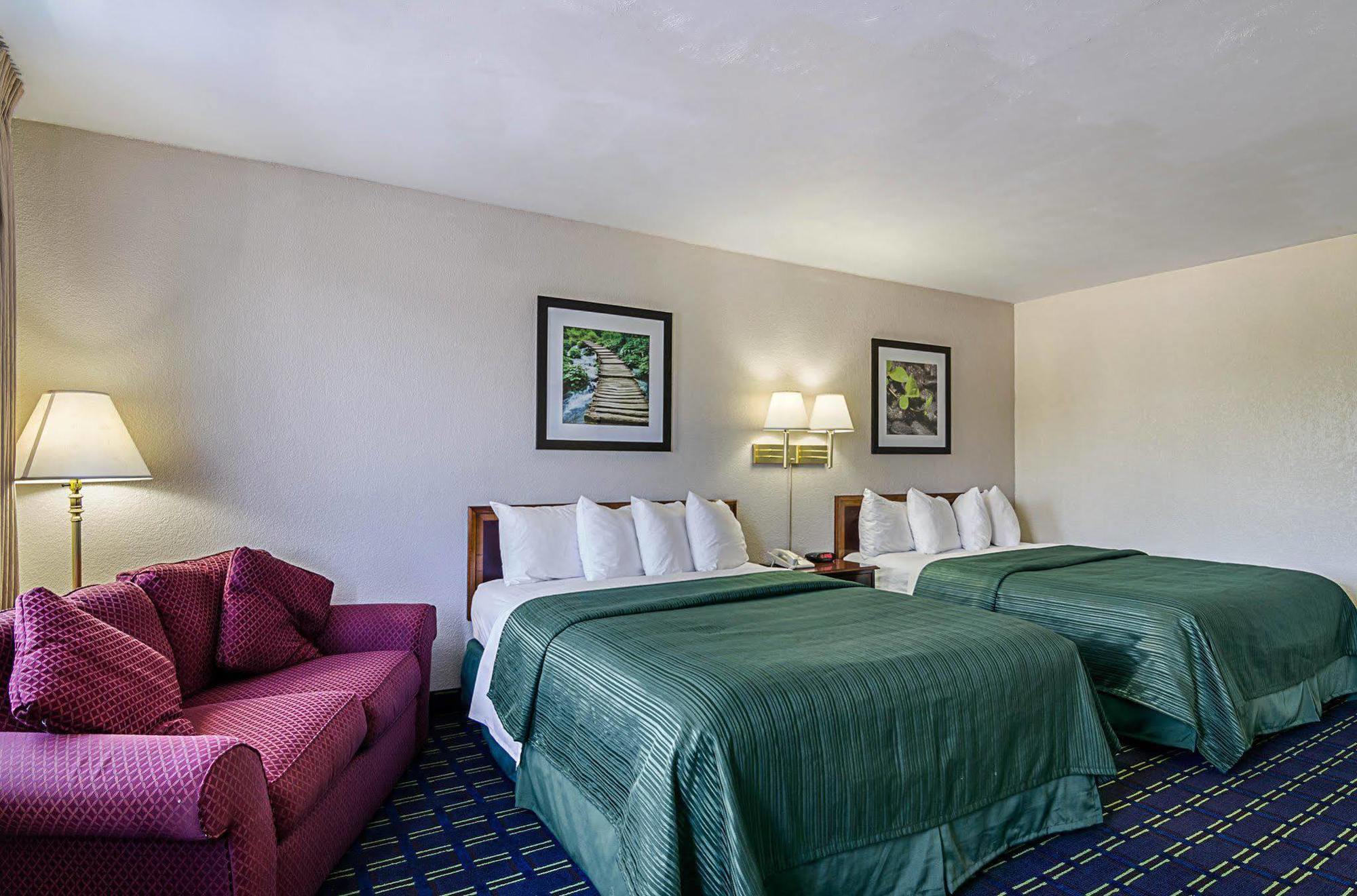 Quality Inn Waynesboro - Skyline Drive Exterior photo